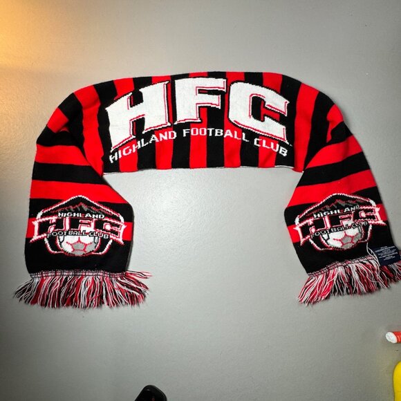 Highland Football Club Scarf - Picture 4 of 9
